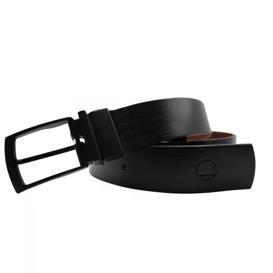 Material: 100% couro preto com textura refinada.
Fivela: Metálica na cor preta, com design moderno e sofisticado.
Detalhes: Acabamento texturizado que adiciona um toque de sofisticação ao visual.
Ajuste: Perfurações estrategicamente posicionadas para um encaixe perfeito.